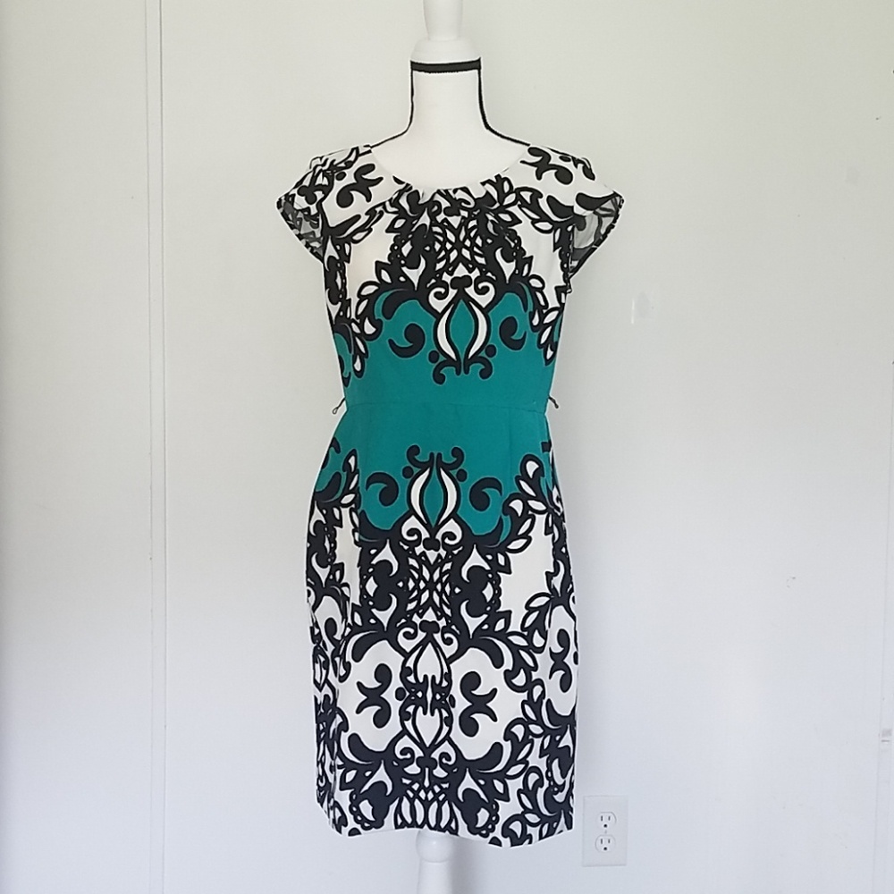 Shelby & Palmer Dress